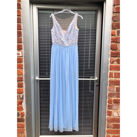 Lace Detail Light Blue Bridesmaid/Prom Dress - Picture 2 of 4